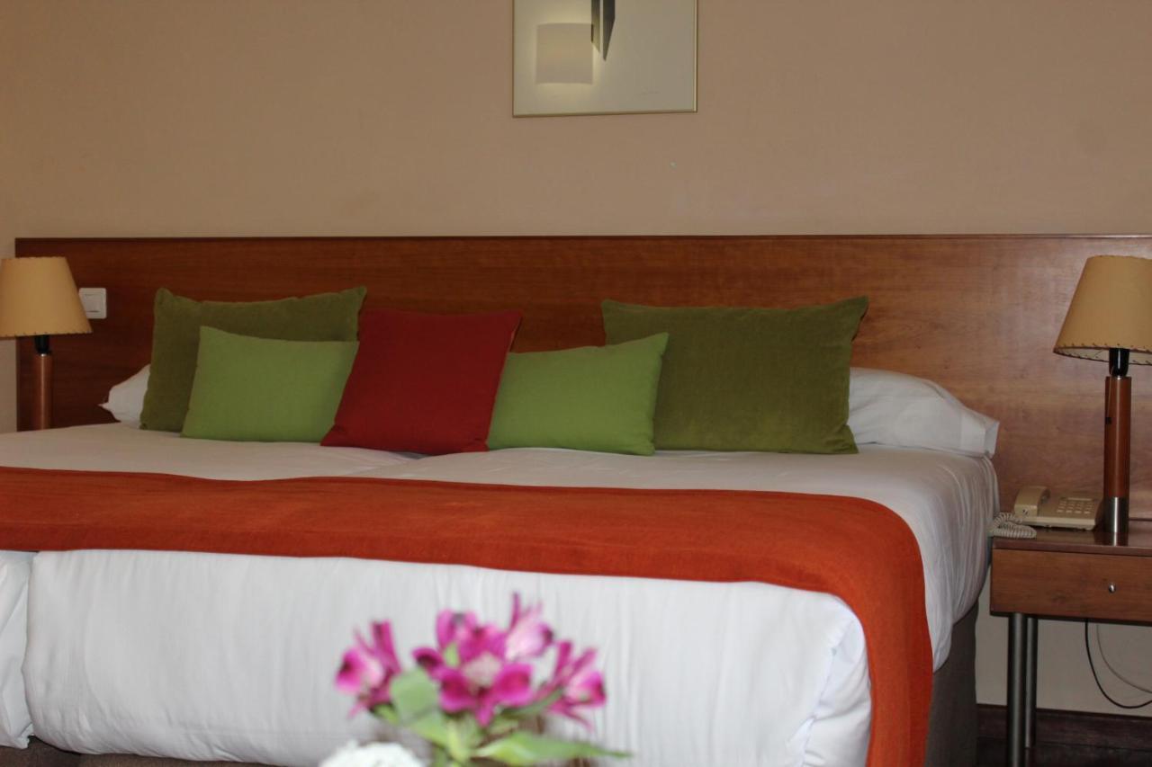 Hotel Escuela Santa Cruz מראה חיצוני תמונה