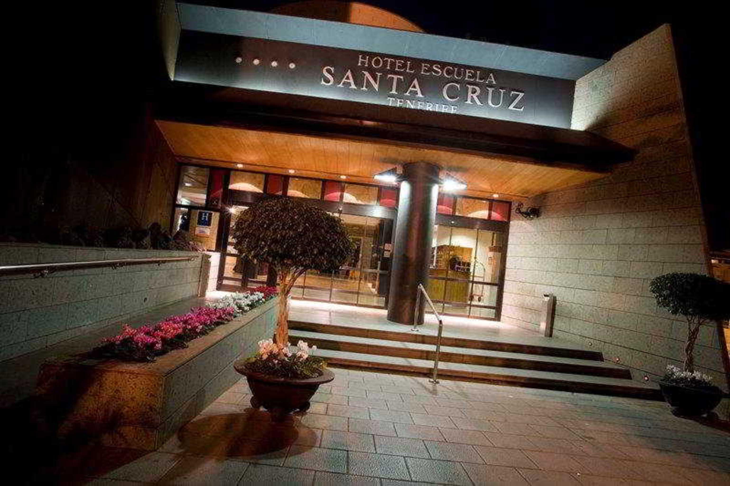 Hotel Escuela Santa Cruz מראה חיצוני תמונה