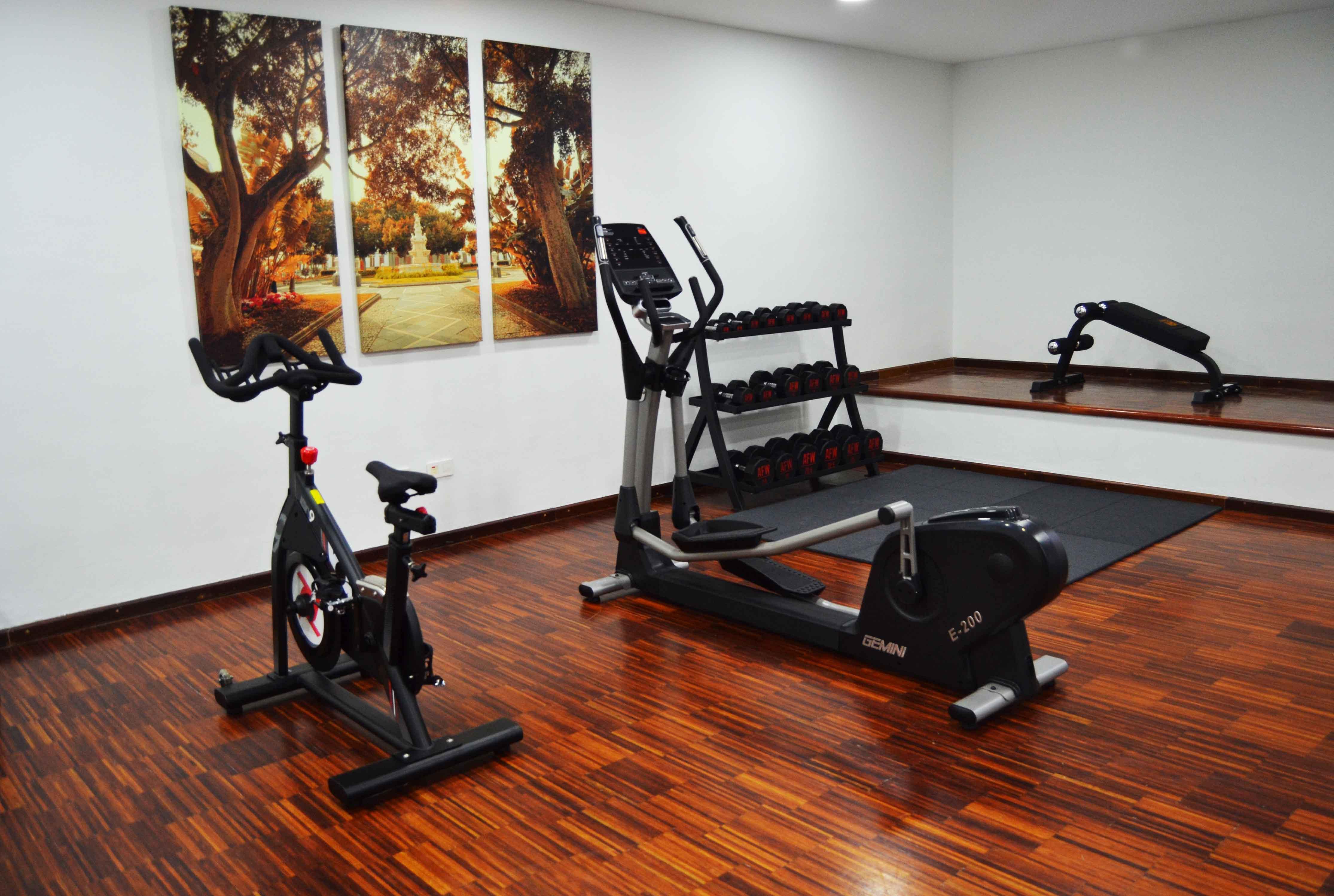 Hotel Escuela Santa Cruz מראה חיצוני תמונה