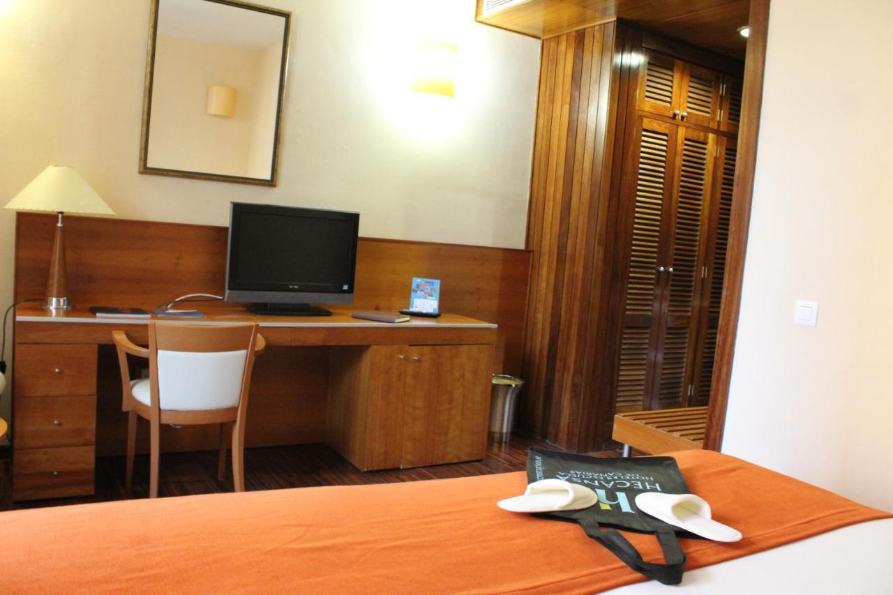 Hotel Escuela Santa Cruz מראה חיצוני תמונה