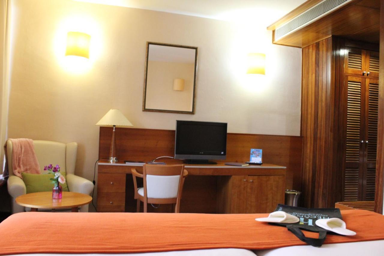 Hotel Escuela Santa Cruz מראה חיצוני תמונה